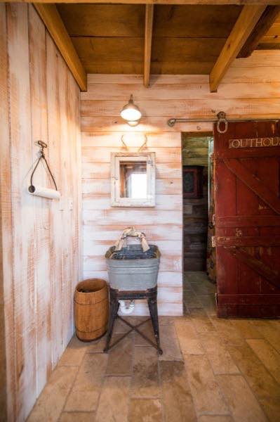 840-sq-ft-barn-to-cabin-restoration-by-heritage-barns-008
