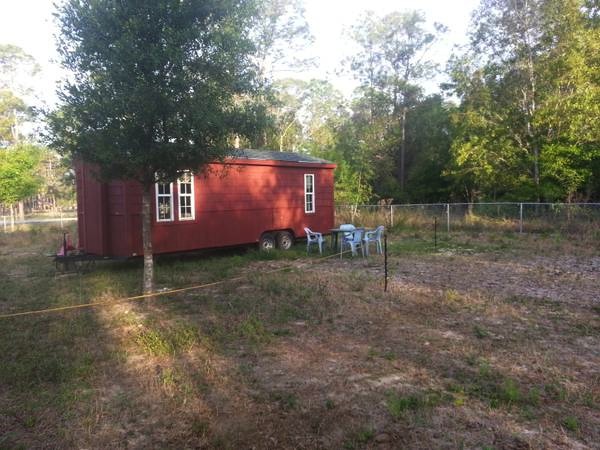8k-tiny-house-for-sale-in-fort-myers-florida-004
