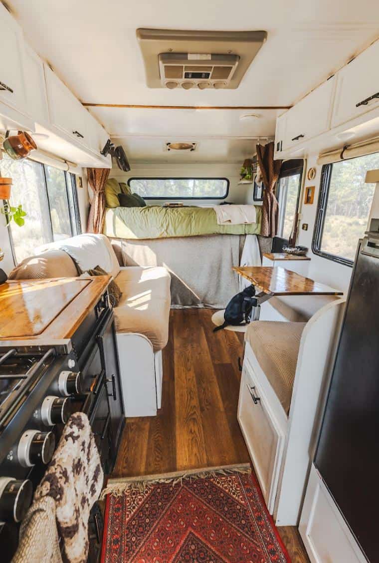 93′ Toyota Camper Turned Cute Tiny Home