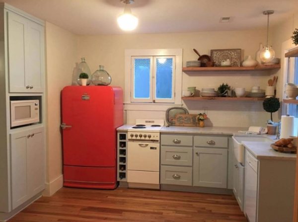 950 Sq. Ft. Renovated Small Cottage in St. George, SC 