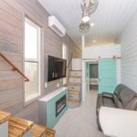 The Culp: This THOW Has a Walk-In Jacuzzi Tub!