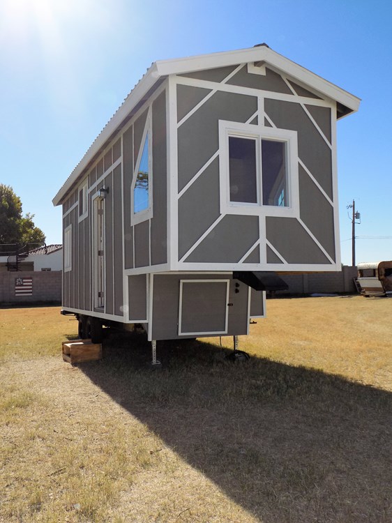 Affordable $22k Gooseneck Tiny House