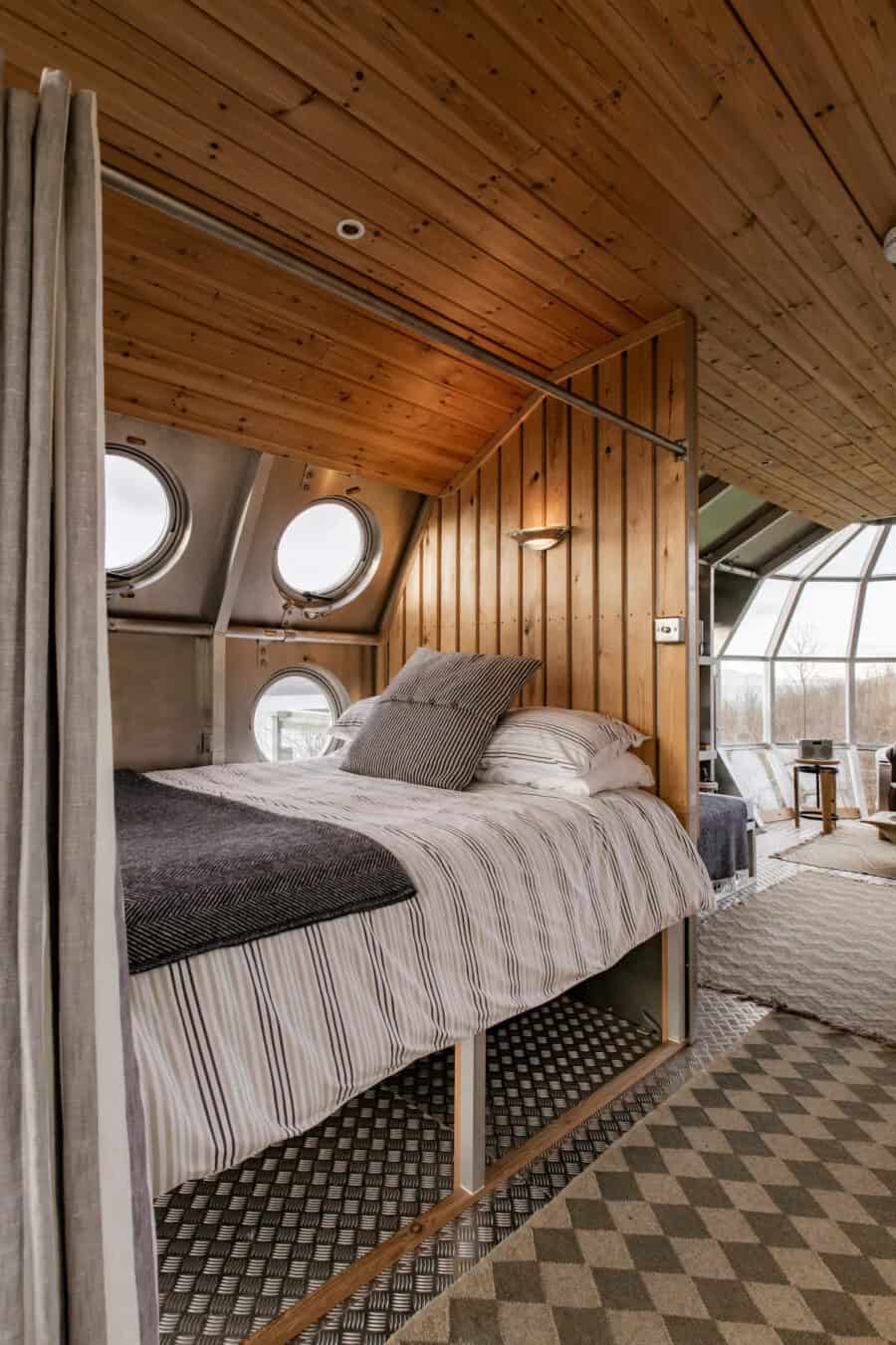 AirShip 2 w Dragonfly Windows. 99