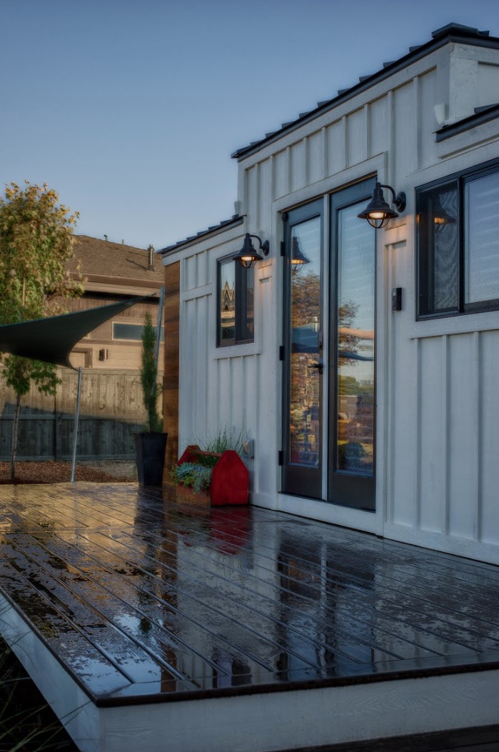 The Amelia Tiny House by Tiny Innovations