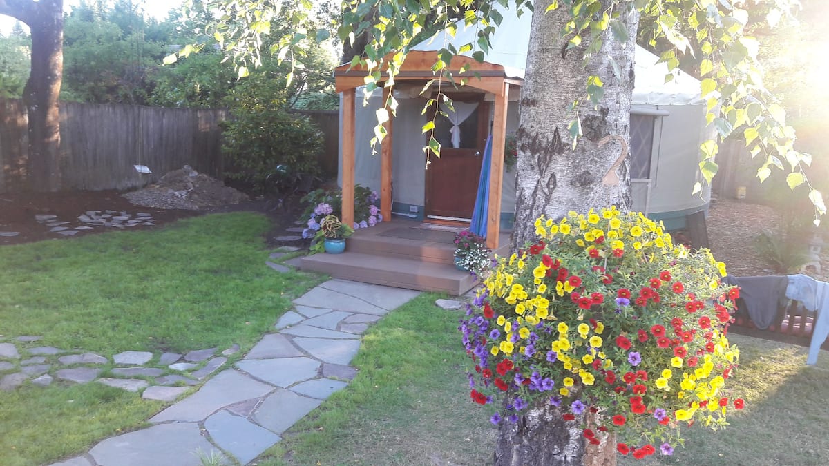 Backyard Garden Yurt in Portland