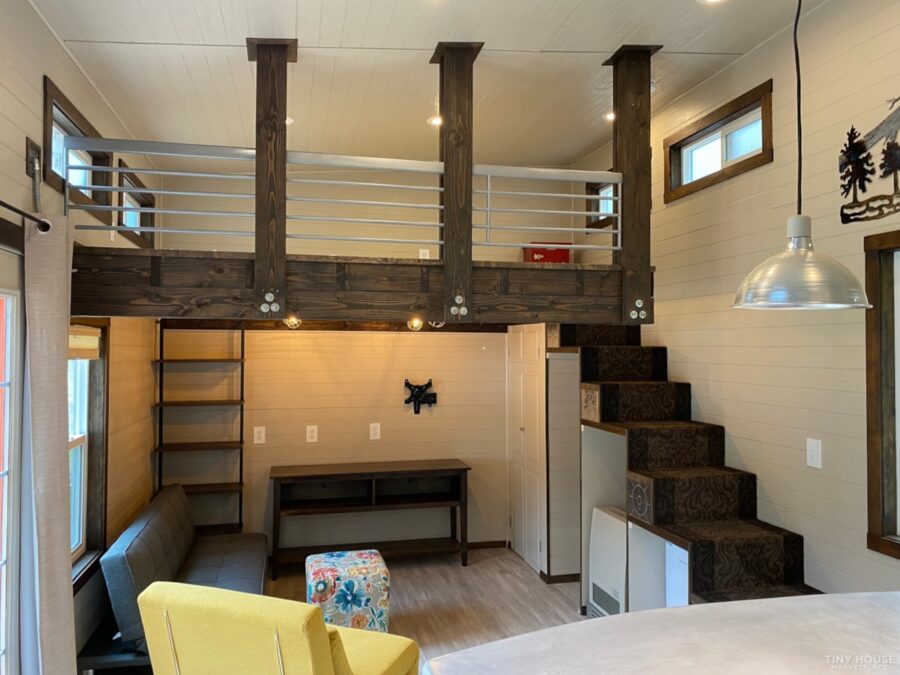 Beautiful Custom Tiny Home with Deck 15