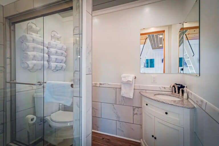 Blue Ridge Mountain Tiny Home with Breathtaking Views