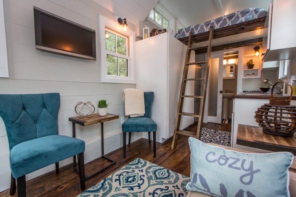 People Building Tiny Homes for Flood Victims in South Carolina