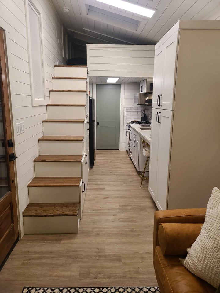 Board and Batten Luxury 28′ Tiny House 10