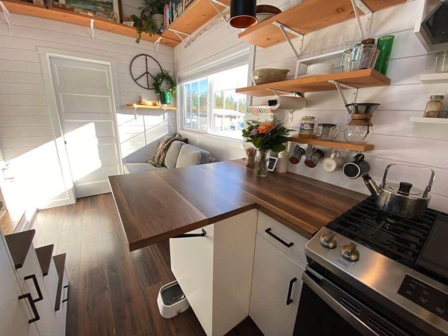 British Columbia Tiny Home w: Pad Rental