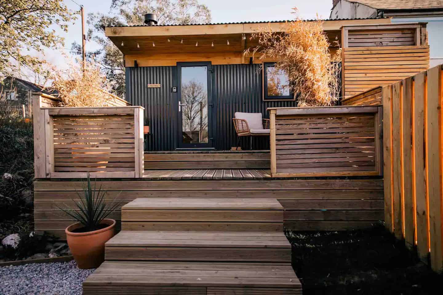 Tiny House with Modern Design in the UK
