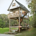 Camp-Wandawega-Three-Level-Treehouse-001