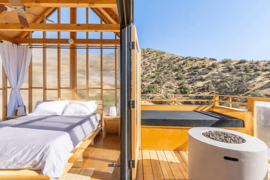 Clear Cabin in Yucca Valley California