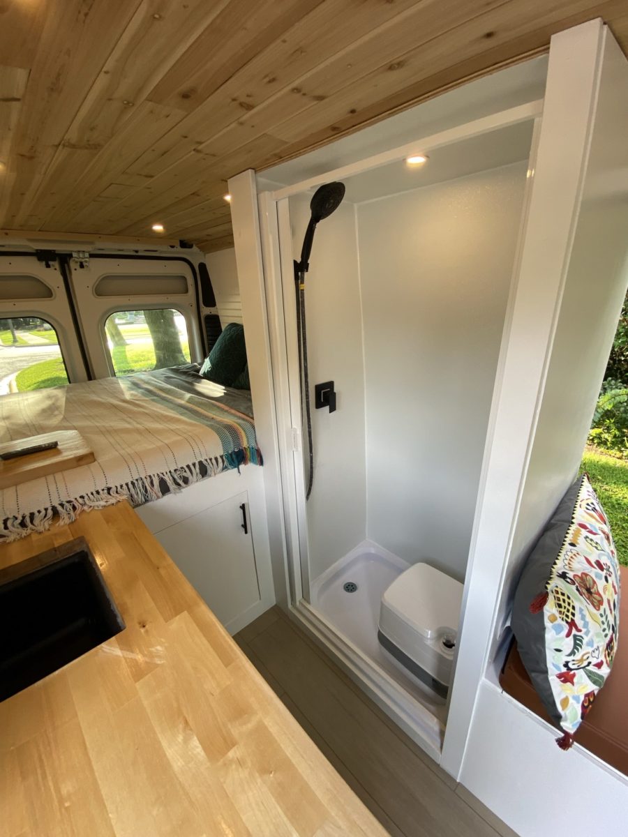 Completely Converted RAM Promaster 3500 with Full Bath 6