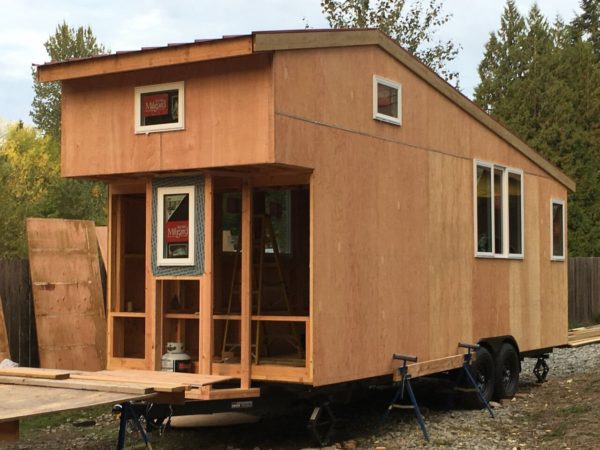 construction-of-the-daniel-miller-tiny-house-005