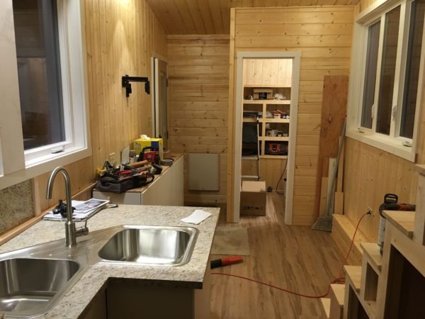 construction-of-the-daniel-miller-tiny-house-024