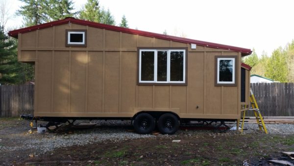construction-of-the-daniel-miller-tiny-house-039