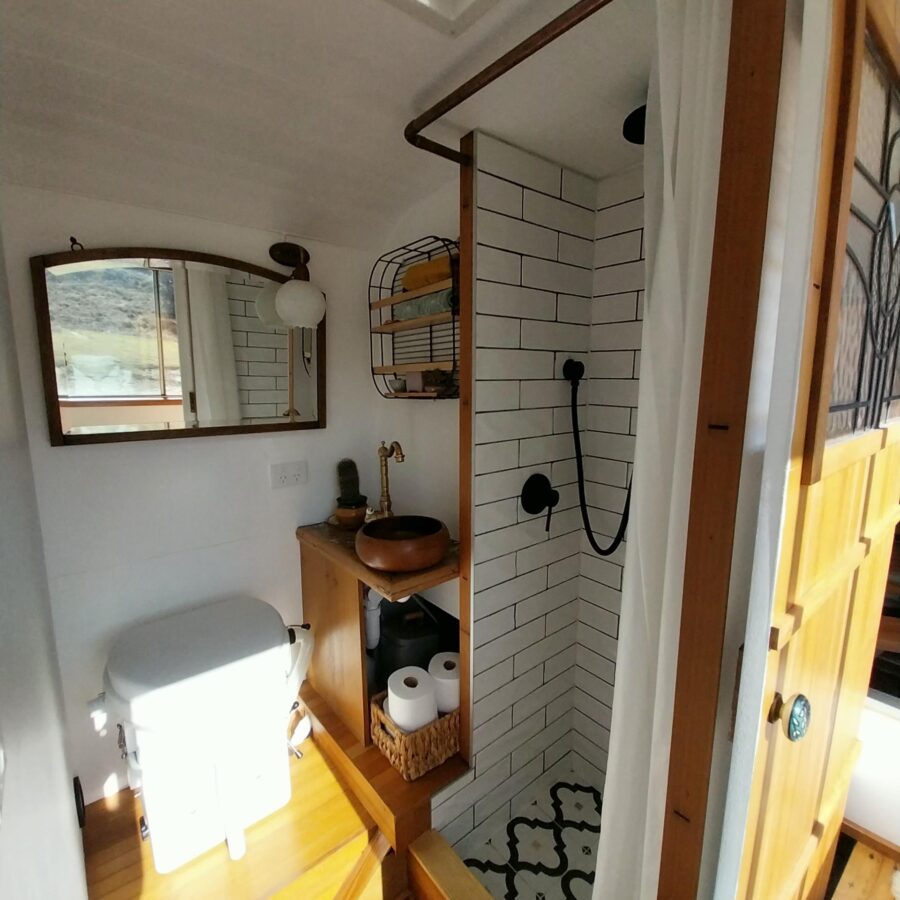 Couple Builds Tiny House & Skoolie in New Zealand 2