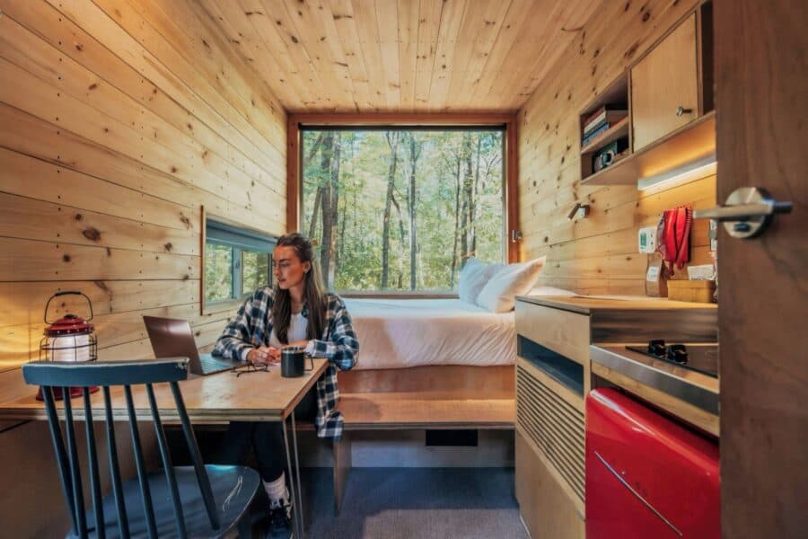 Cozy Postcard Cabins in Piney Woods 002