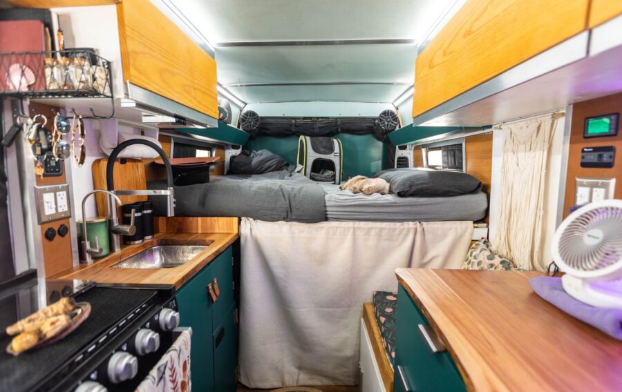 Cyclists’ Awesome DIY Promaster Conversion