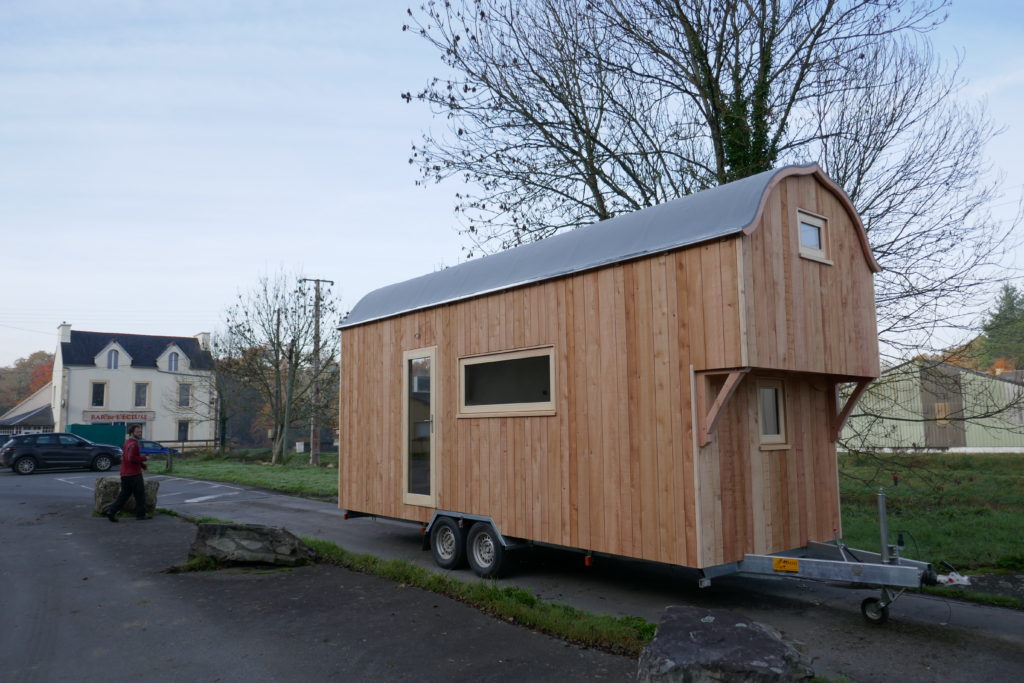 Cyje Tiny House by Ty Rodou 001