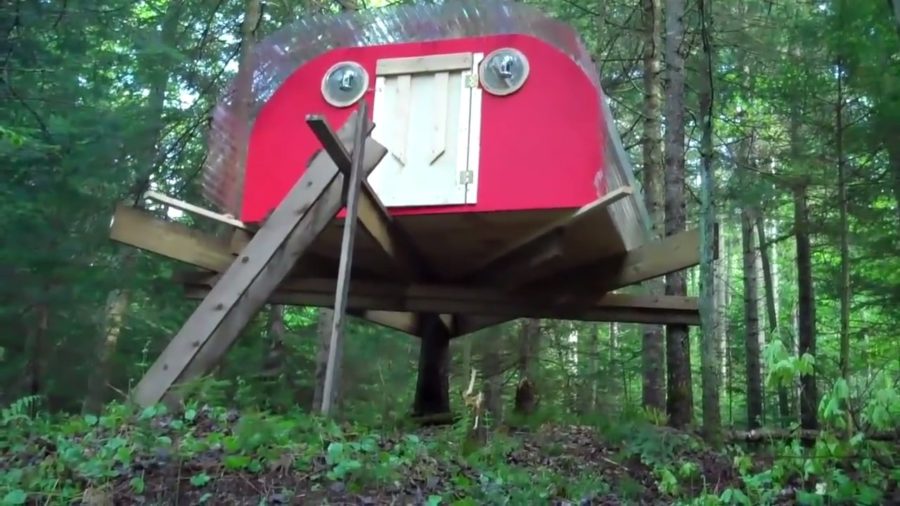 Deek builds UB-30 tiny treehouse cabin for his brothers 30th birthday via relaxshacks-com 008