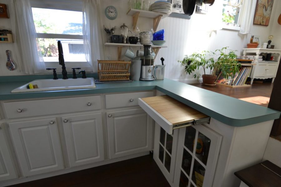 Desiderata-tiny-house-kitchen-1-1024×683
