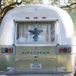 Dierks-Bentley-Vintage-American-Airstream-001