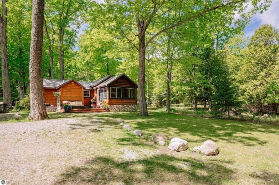 Driftwood Cottage. 35