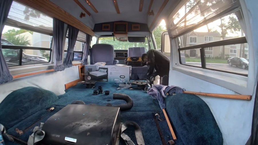 DualEx Builds Rehabs Class B Van For Only 3500usd via DualEx YouTube 005
