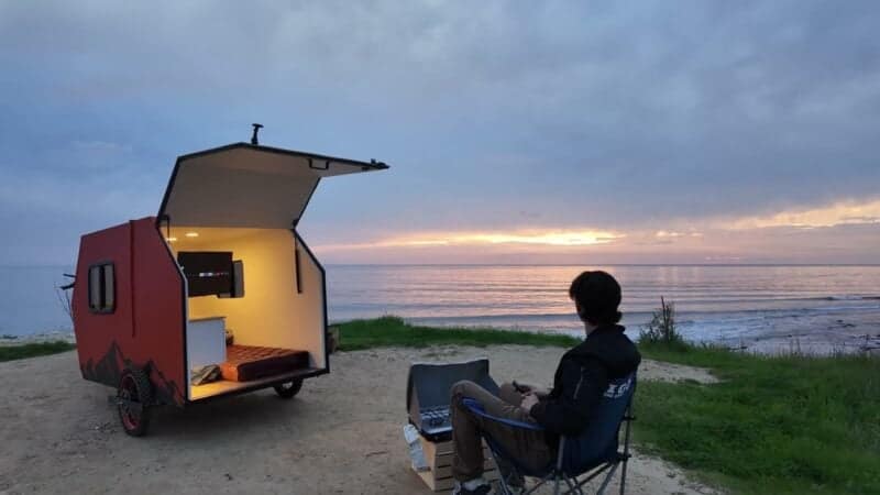 E-Bike-Camper-Sunset-Beach-Camp