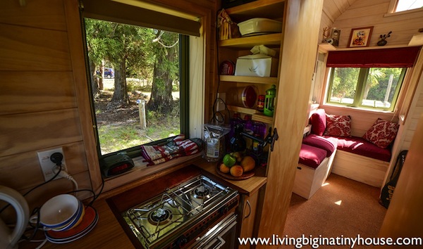 New Zealand Woman Lives Simply in 121 Sq. Ft. Tiny House © Living Big in a Tiny House
