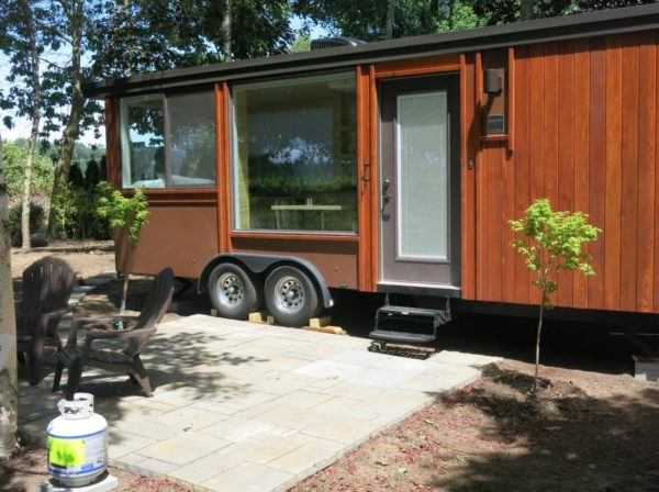 Escape Vista Tiny House Vacation in Oregon 001