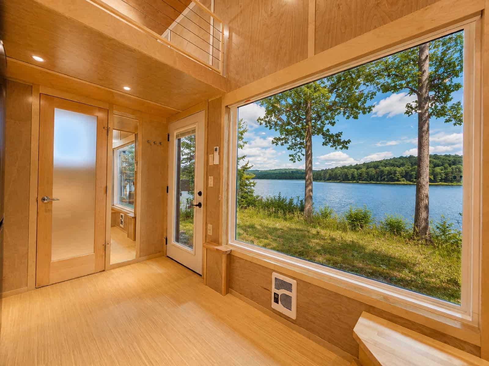 Entry of the Escape eONE Limited Edition with a large picture window and cable rail loft above