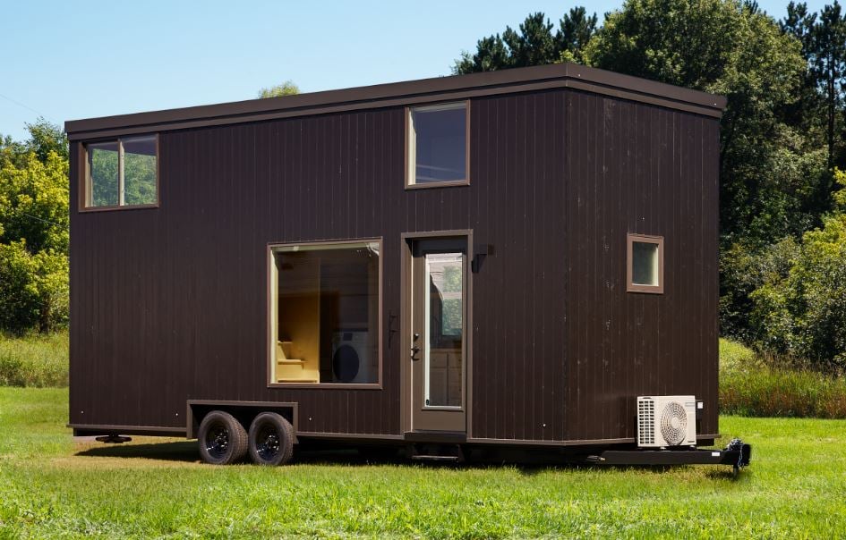 Escape eOne Tiny House 001