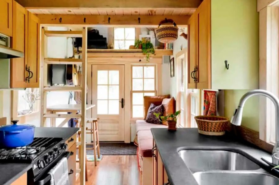 Ethans Tiny House on Airbnb in Shelburne Vermont 002