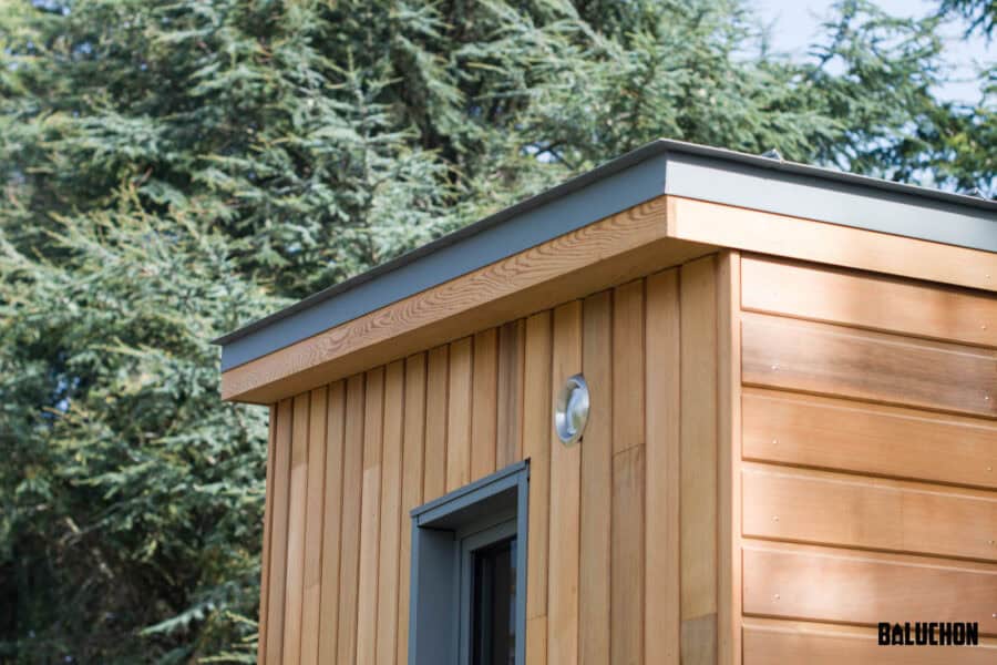 Eucalyptus Tiny House: All One Level by Baluchon, showcasing a compact, eco-friendly design in a lus.