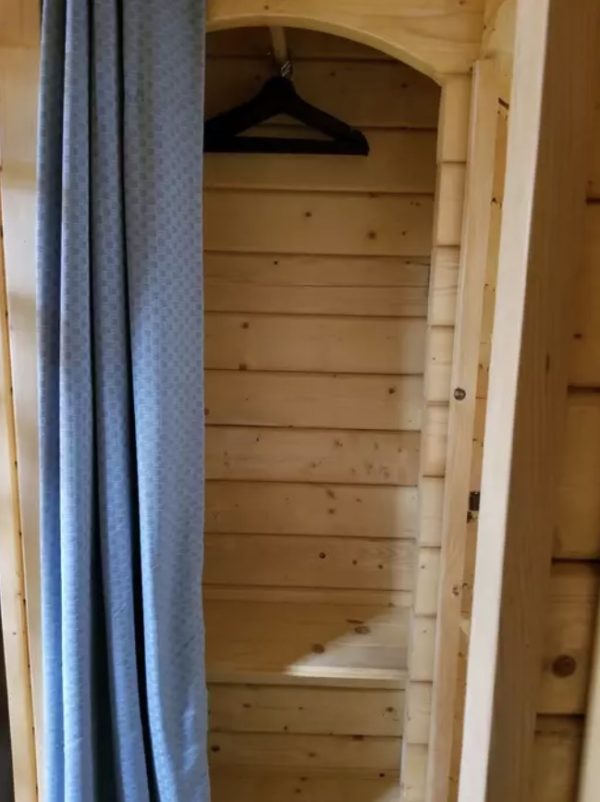EuroCabin Log Cabin Tiny House Vacation on South Prairie Creek 0012