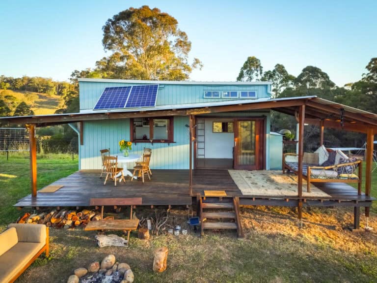 Curated visual reference: Tiny House Off Grid Apartments Reference: Family S 20K Wild Free Off Grid Tiny House Life