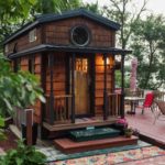 Family-friendly Tiny House Vacation in Minnesota Lakefront via Kim on Airbnb 001