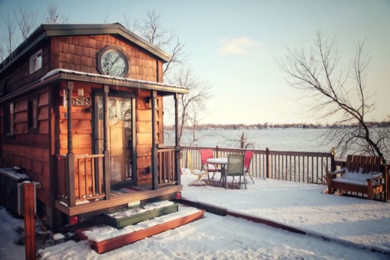 Family-friendly Minnesota Tiny House Vacation