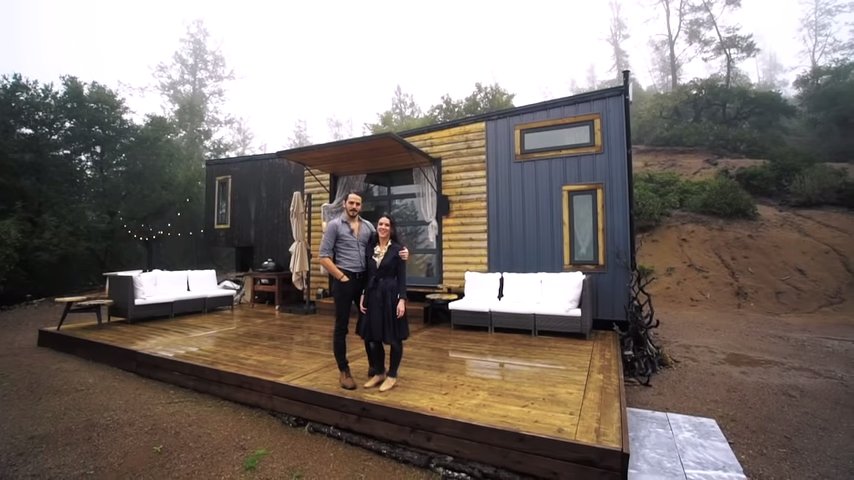 Family of 3 escapes high rent with a tiny house via Tiny Home Tours 001