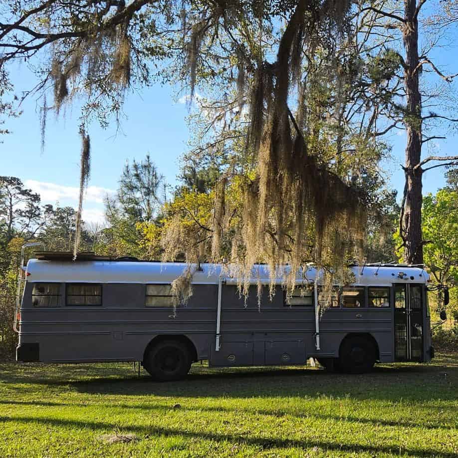 Tiny House Bus – Family of 5’s Debt-Free Living