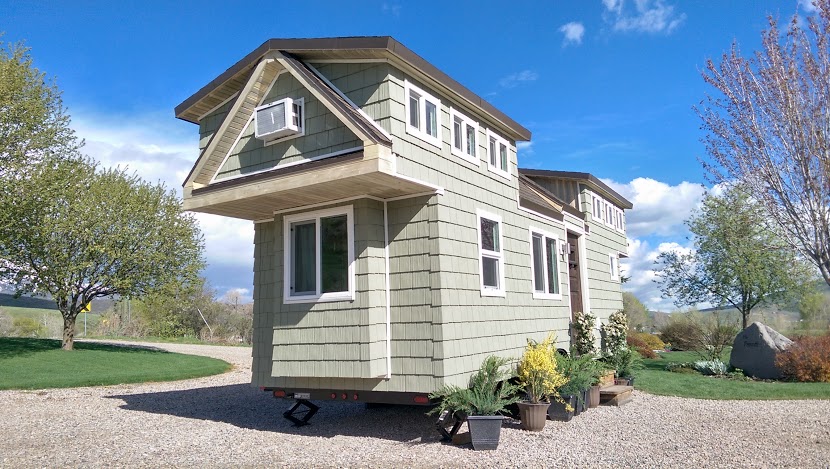 Family of Four's Utah Tiny House