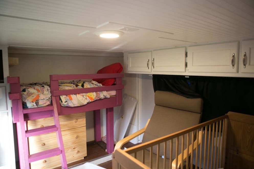 Living area seating arrangement and storage solutions in the motorhome