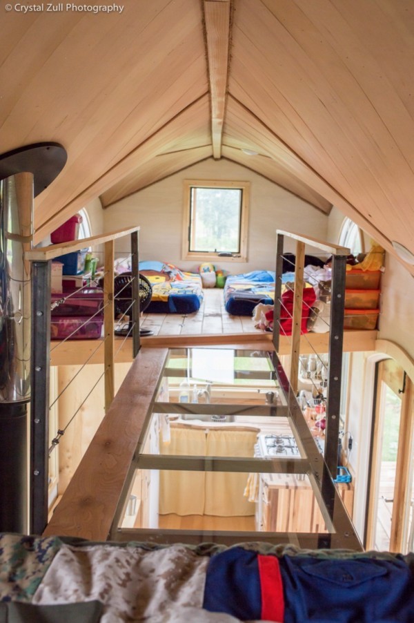 Family's Life in their Beautiful Tiny Home 0037