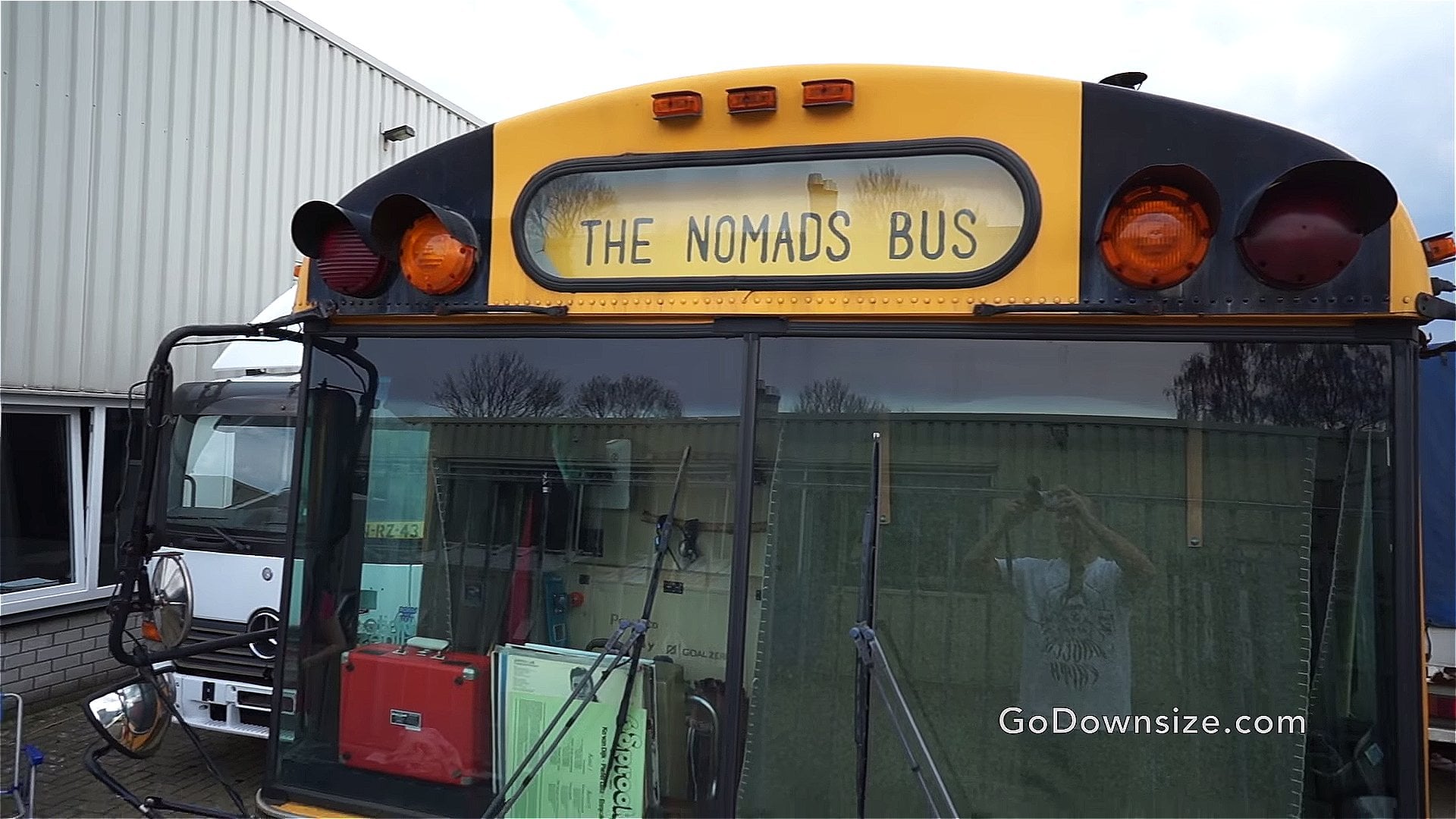 Familys School Bus Conversion and Hostel on Wheels 001