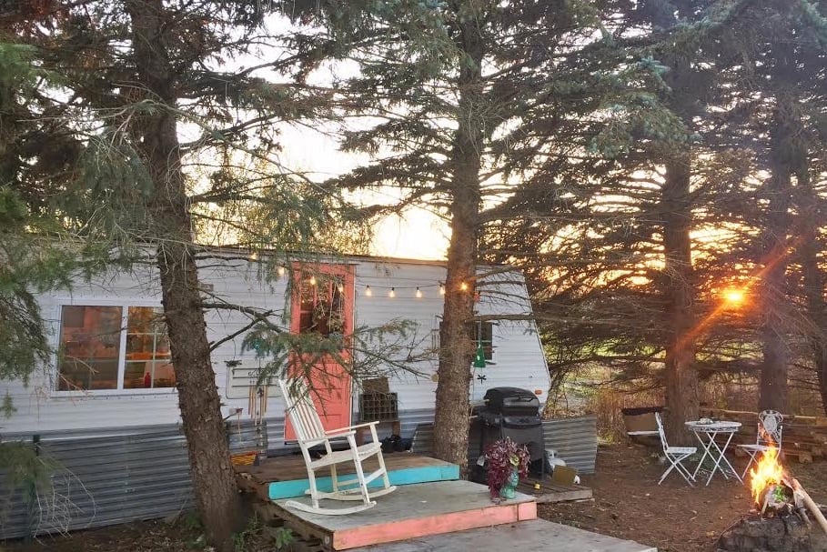 Familys Travel Trailer Tiny House 001