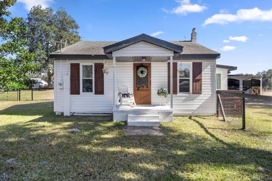 Farm Stay at The Cottage – Belleview, FL