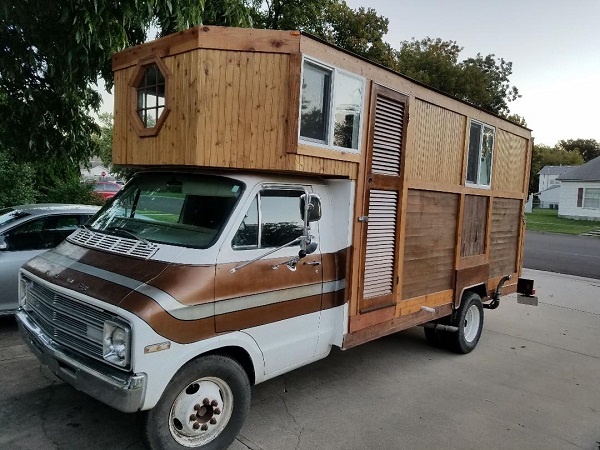2020 Off Grid Houses On The Move: Contest Winners!